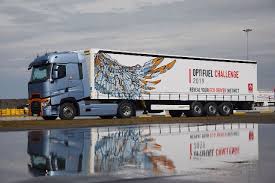 25 Renault Trucks sürücüsü “en az yakıt tüketimi” için yarışacak