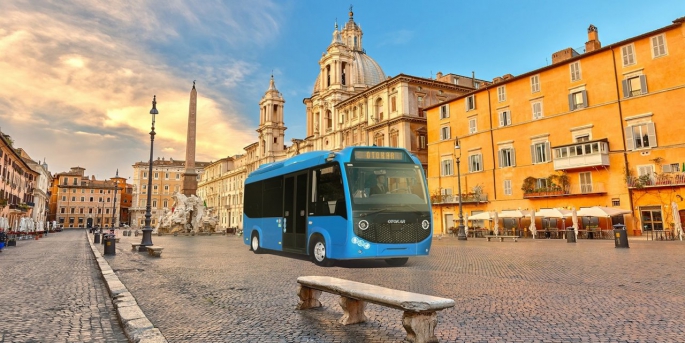 60'a yakın ülkede on binlerce otobüsü gezen Otokar'ın elektrikli mikrobüsleri İtalya yollarına çıkıyor.