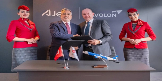 AJet, Avolon ve Carlyle Aviation Partners ile 14 adet Airbus A321neo uçağı için iş birliği yaptı.