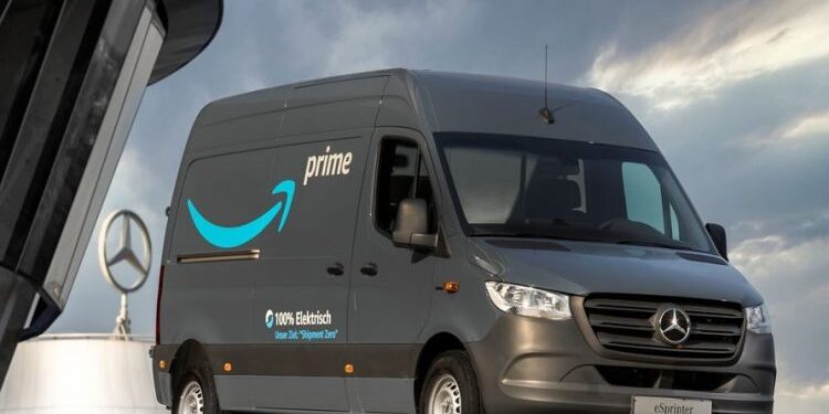 Amazon, 1.800 adet elektrikli Mercedes aldı