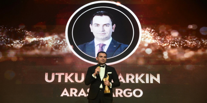Aras Kargo, “Altın Liderler Ödülleri’nde 2022 Yılının En Beğenilen CEO, CMO ve CHRO” kategorilerinde 3 ödül birden aldı.