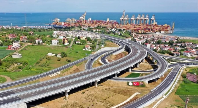 Asyaport'a karadan ulaşım artık daha kolay