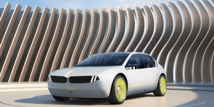 BMW i Vision Dee, CES 2023'te otomobil ve teknoloji tutkunlarıyla bir araya geldi.