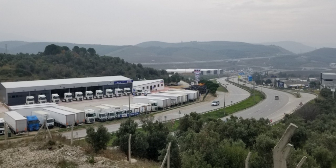 Bursa Ağır Vasıta A.Ş.13 bin metrekarelik yeni yeri Bursa Gemlik’te daha iyi hizmet verebilmek için kapılarını müşterilerine açtı.