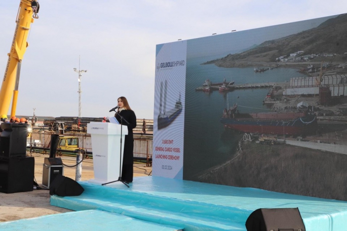 Çanakkale Gelibolu Tersanesi' nde inşa edilen 60’ıncı gemi olma özelliği taşıyan, genel kargo gemisi denize indirildi.