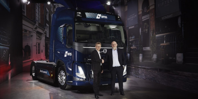 DFDS’e 100 adet elektrikli Volvo Trucks