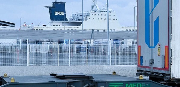 DFDS, Séte ile Calais arasında yeni bir demiryolu yük sefer hizmeti başlatıyor. 