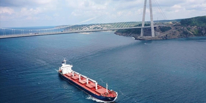 DGM Türk boğazlarından uğraksız geçen gemilere uygulanan vergi ve harçlarda artışa gidildiğini bildirdi.