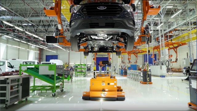 Ford Otosan'ın Kocaeli' ndeki elektrikli araç yatırımı ile yılda 800 bin araç ve 250 bin batarya üretimi planlanıyor.