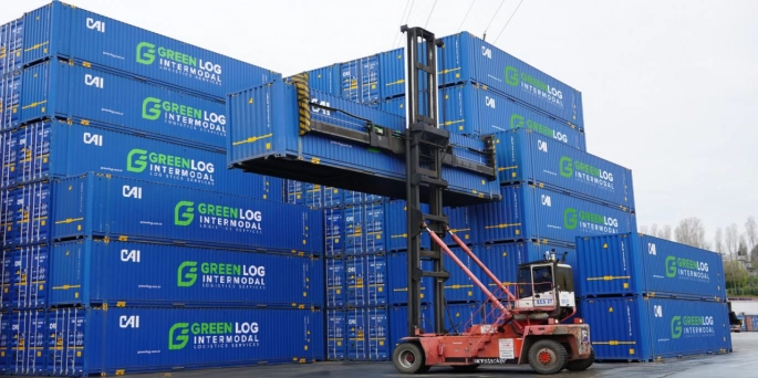 Greenlog Intermodal, Hollanda’da Greenlog Intermodal Logistics B.V. adıyla şirket kurdu.