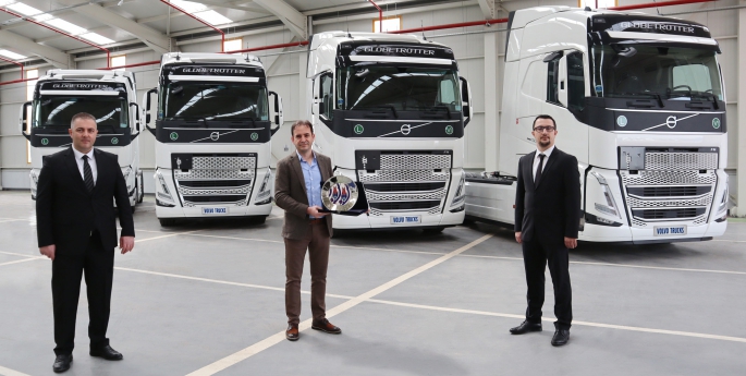 Intermax Logistics, filosunu yeni Volvo FH 500 model çekici yatırımıyla genişletti.