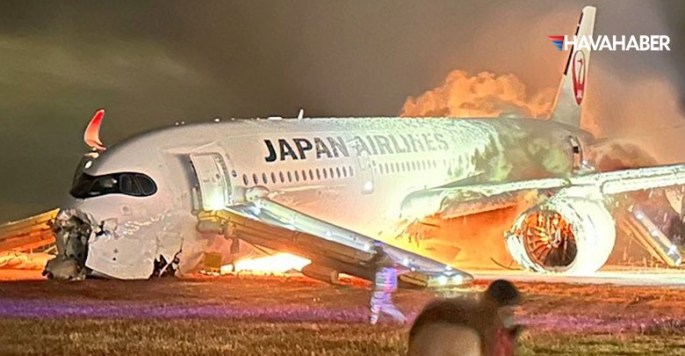 Japan Airlines Sözcüsü uçaktaki 400 kişinin tahliye edildiğini açıkladı.