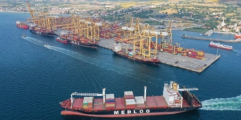 Asyaport, bu yılın ilk sekiz ayında konteyner elleçleme hacmini yüzde 30’un üzerinde artırdı.
