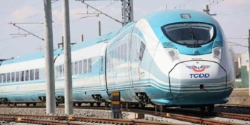 TCDD, yüksek hızlı tren biletlerine yüzde 30  zam yaptı. 