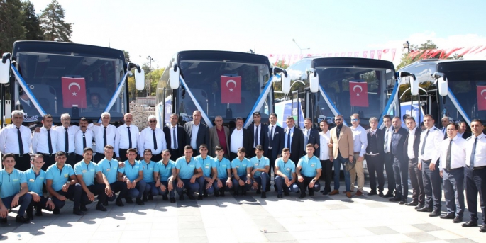 Karagül Holding & Arif Şenkuş, yeni otobüs yatırımları kapsamında filosuna 13 adet, sıfır kilometre TEMSA Maraton kattı.