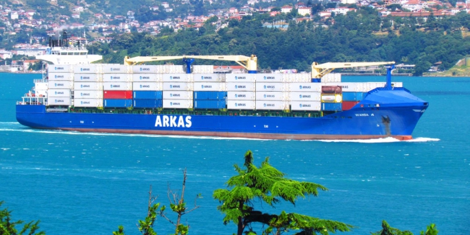 Kızıldeniz Express Servisi (RS1 ve RS2), iki ayrı hatla Türkiye’den Suudi Arabistan ve Ürdün’e köprü kuracak.