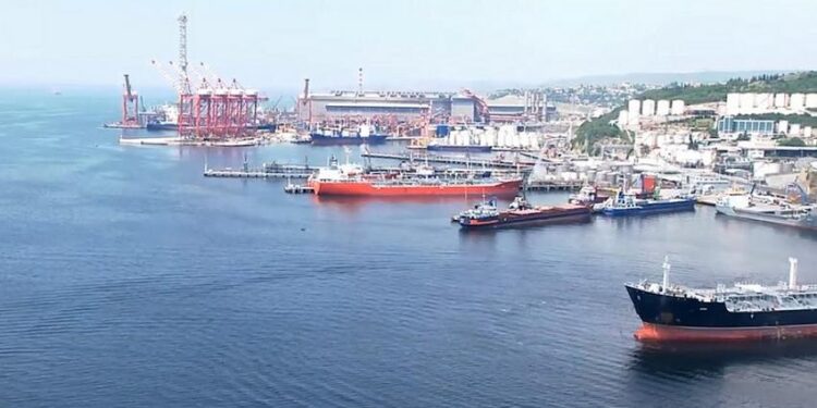Kocaeli limanlarından elleçlenen yük 6 milyon tonu aştı