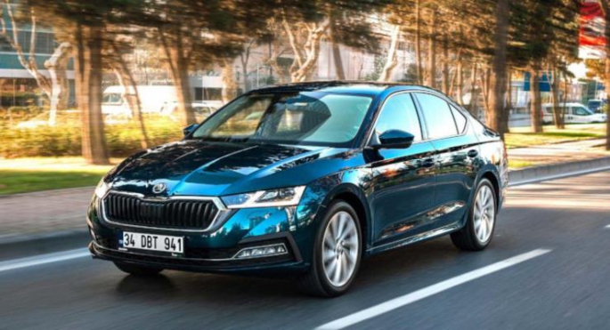 ŠKODA, merakla beklenen yeni nesil OCTAVIA modelini Türkiye’de satışa sunmaya başladı.