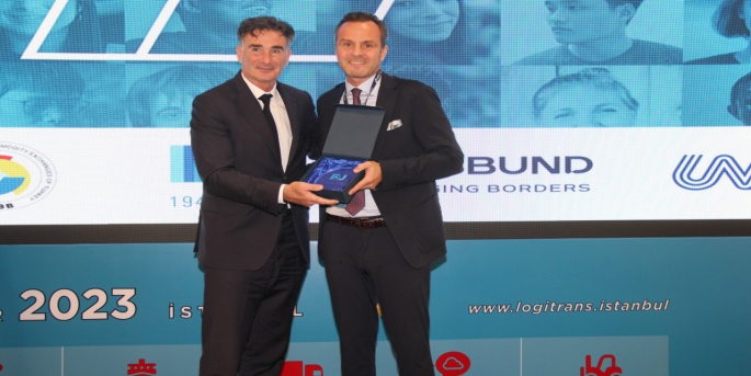 Lars Hoffmann, IRU tarafından “Sektörün Geleceğine Yön Verenler” ödülüne layık görüldü.