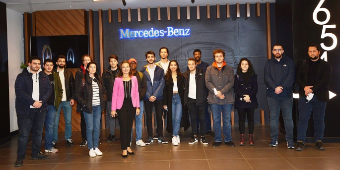 Mercedes-Benz Türk ile Bahçeşehir Üniversitesi’nin “CO-OP Eğitim Modeli” kapsamındaki iş birliği bu yıl da sürüyor.
