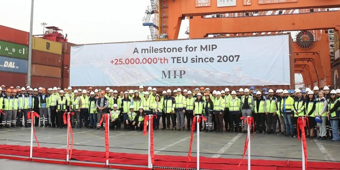 Mersin Uluslararası Limanı (MIP), 2007'den bu yana 25 milyonuncu (TEU) konteynerini elleçledi.