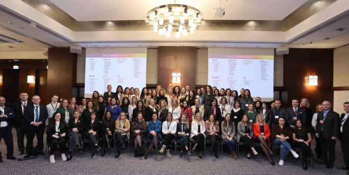 Mobil Oil Türk A.Ş., WEConnect International ile birlikte kadınlara networklerini geliştirme imkânı sağlıyor.
