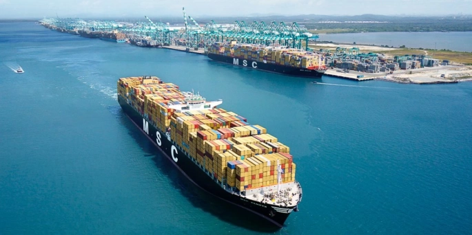 MSC, feeder filosunda tarihi bir yenileme sürecine hazırlanıyor.