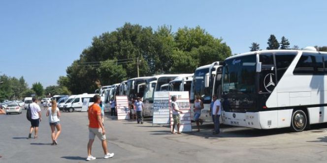 Mustafa Yıldırım: Taşımacılık faaliyetleri ile seyahat acenteliği kavramlarını birbiri ile karıştırmayalım” dedi.