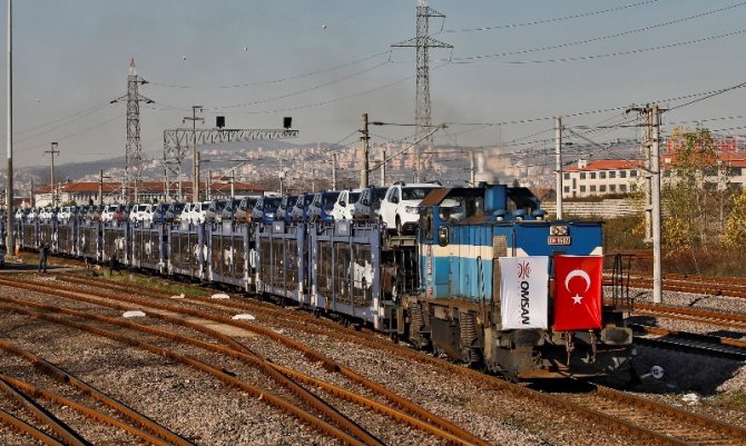 OMSAN Lojistik, Marmaray ile deniz altından otomobil taşıyarak dünyada bir ilke imza attı