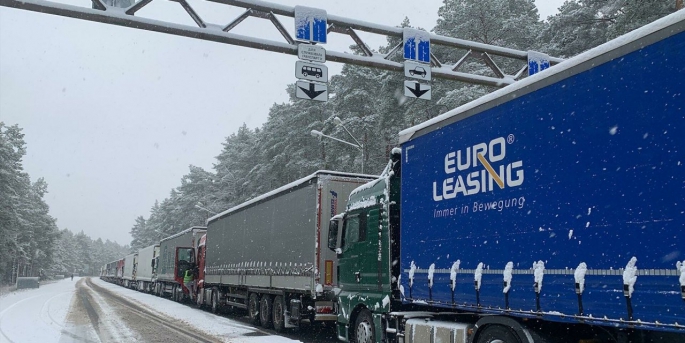 Polonya-Belarus sınırının ardından Belarus-Litvanya sınırında da taşımacılık durma noktasına geldi.