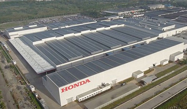 Reysaş GYO,Honda Türkiye Fabrikası'nın yüzde 100 alımı için 450 milyon TL bedelinde bağlayıcı olmayan alım teklifi verdi.