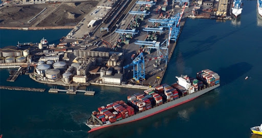 Safiport Derince – Trieste arasında karşılıklı başlatılan MSC express servis ile Avrupa’nın 9 ülkesine kapı teslim olarak gerçekleştiriliyor.