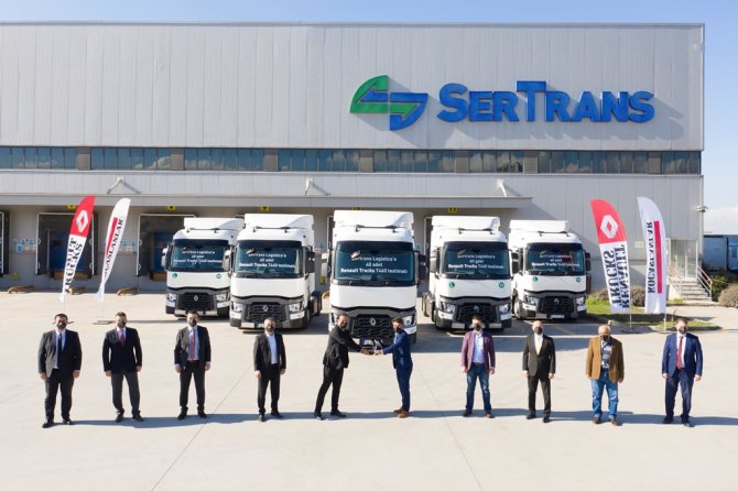 Sertrans, 40 adet Renault Trucks T 460 4x2 X-Low Euro 6 çekicileri, yoğunlukla Avrupa' da kullanacak.