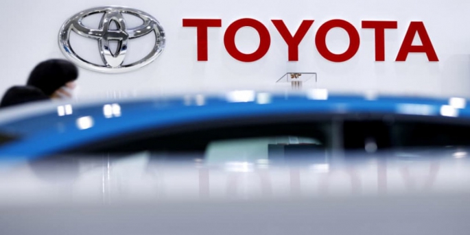 Toyota Motor, yerel bir tedarikçisinin bilgisayar sistemi siber saldırıya maruz kalınca Japonya'da fabrikaların çalışmasını durdurdu.
