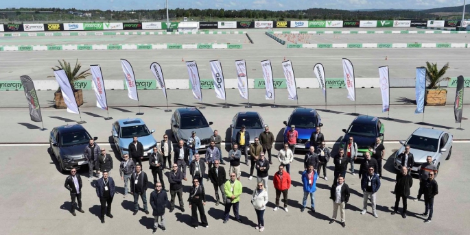 “Türkiye’de Yılın Otomobili 2022” yarışmasının sondan bir önceki etabı olan test sürüşleri gerçekleştirildi.