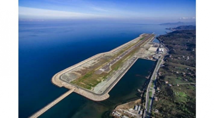 Türkiye'nin deniz üzerine yapılan ilk havaalanı olan Ordu-Giresun Havalimanı’ndan yaklaşık 6 milyon yolcu yararlandı.