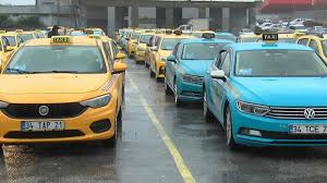 Turkuaz taksiler sarıya dönmek istiyor: İBB’ye başvurdular