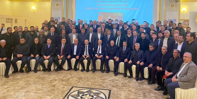 UND Yönetim Kurulu Başkanı Şerafettin Aras, Mardin’de sektör mensuplarıyla bir araya gelerek seçim çalışmalarına start verdi.