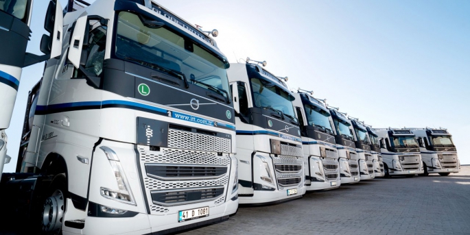 Volvo Trucks, İTT Lojistik’e 10 adet Volvo FH500 teslimatı gerçekleştirdi.