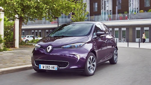 Yeni Renault ZOE, Aralık ayına özel 349.900 TL’lik indirimli fiyatıyla satışa çıktı.