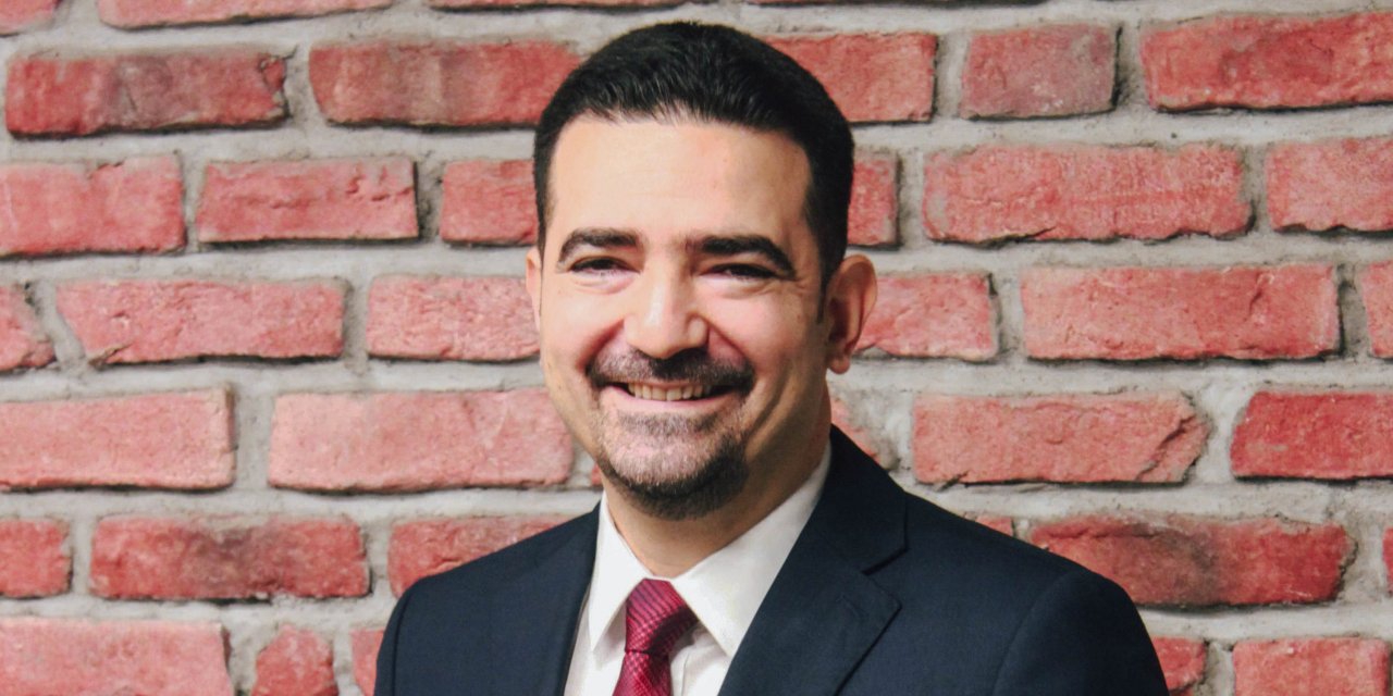 Murat Boğ'a iki koltuk birden
