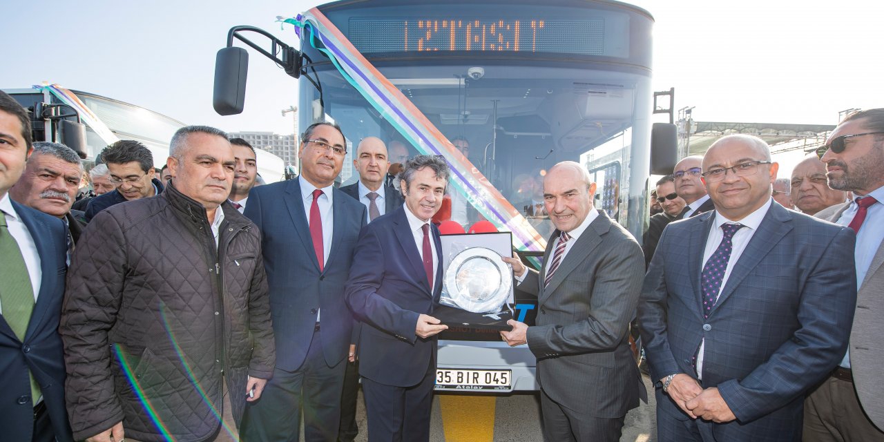 Otokar'dan İzmir Menemen'e 103 otobüslük dev teslimat