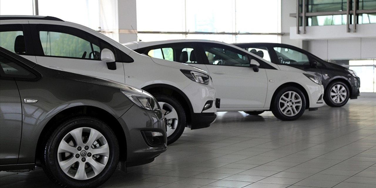 Otomotiv ithalatçıları ve bayilerine teminat zorunluluğu geldi