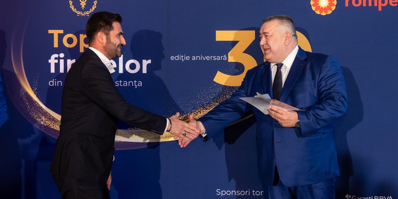Romar Shipping 2 yıl üst üste “Yılın En Başarılı Şirketi”