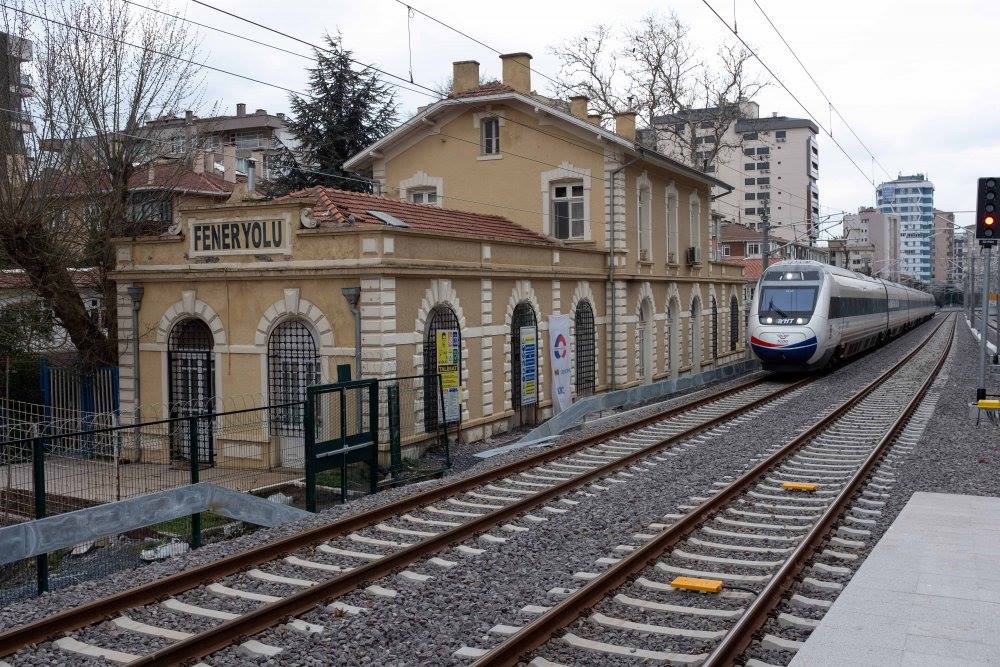 Kızıltoprak istasyonunu İçişleri, Göztepe'yi ise Cumhurbaşkanlığı istiyor
